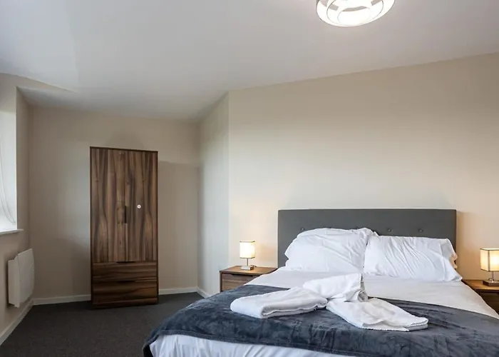 Lovely 2 Bedroom Modern Apartment Manchester