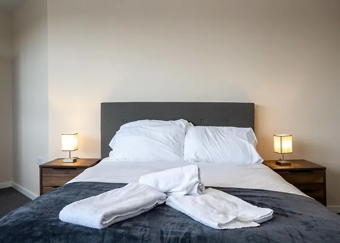 Lovely 2 Bedroom Modern Apartment Manchester