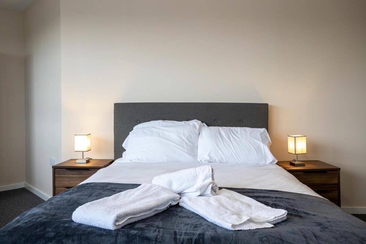 Lovely 2 Bedroom Modern Appartement