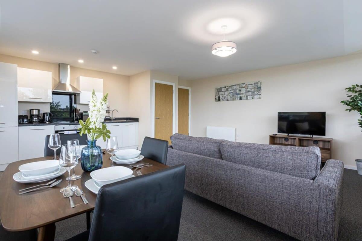 Lovely 2 Bedroom Modern Appartement
